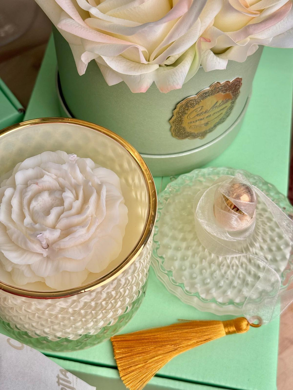 Vela em Bomboneira - Bege c/ Peónia