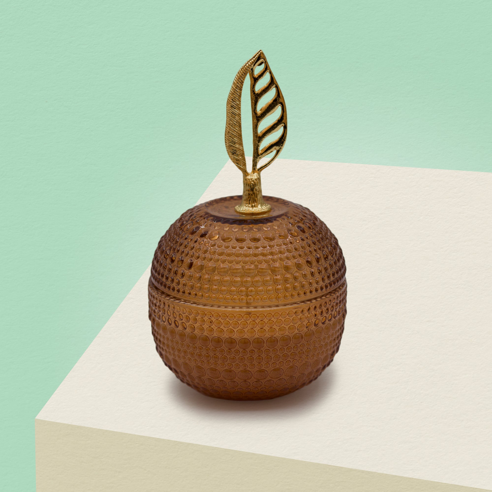 Vela em pote de vidro "Maça" - Castanho